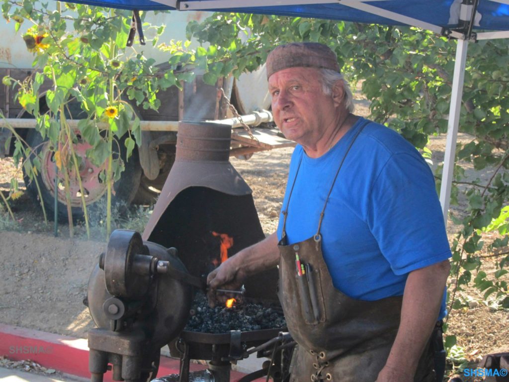 Tom Laman with Fiddle Around Forge